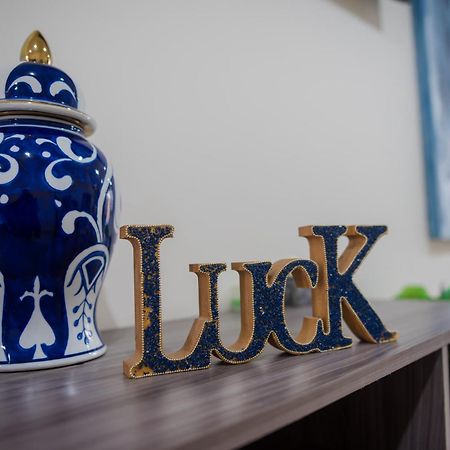 2Br-3Ba Condo Block From Beach W Rooftop Jacuzzi マサトラン エクステリア 写真