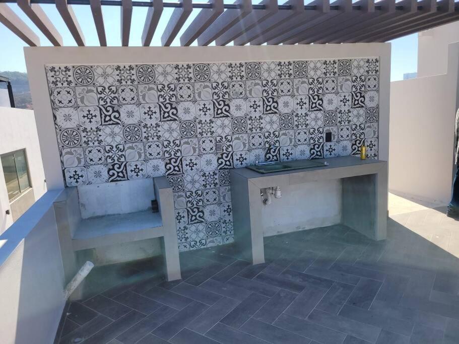 2Br-3Ba Condo Block From Beach W Rooftop Jacuzzi マサトラン エクステリア 写真