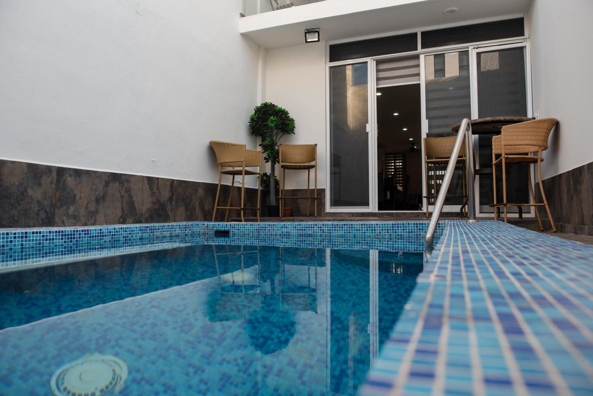 2Br-3Ba Condo Block From Beach W Rooftop Jacuzzi マサトラン エクステリア 写真